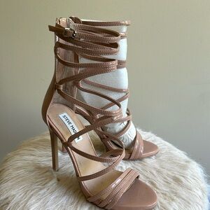 Women’s Steve Madden Flaunt heels size 7.5 new blush color